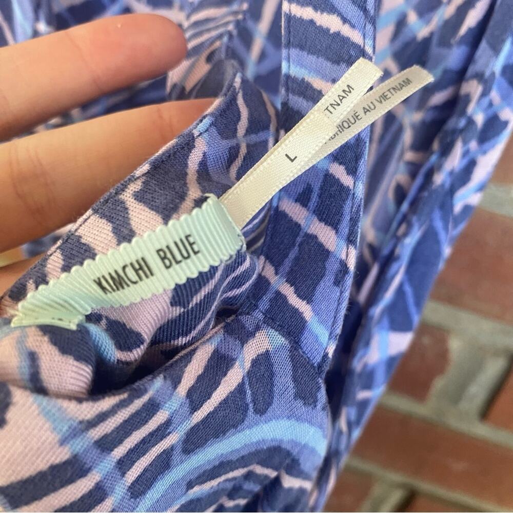 Kimchi Blue lavender flowy romper - Picture 6 of 8